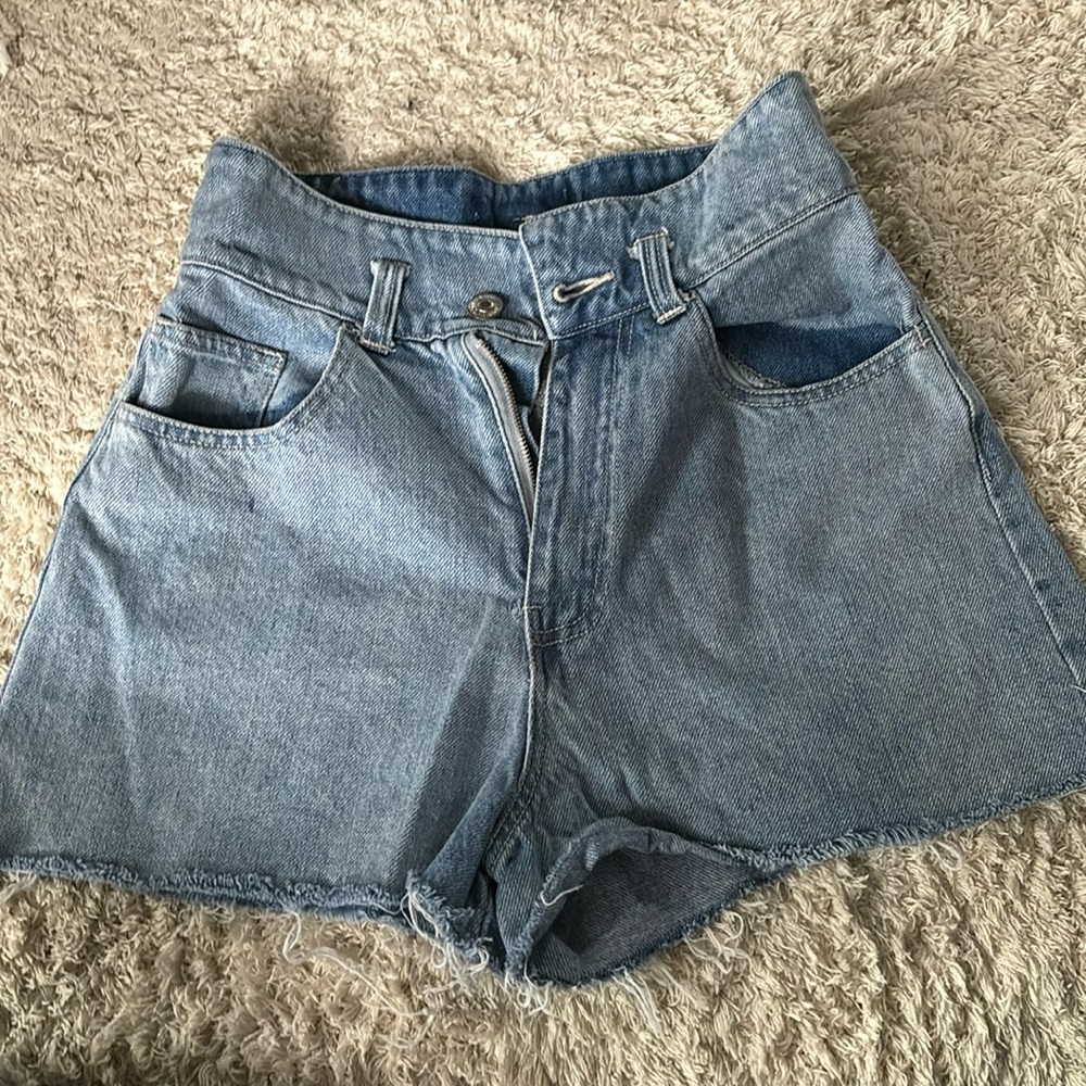 High waisted jeans shorts